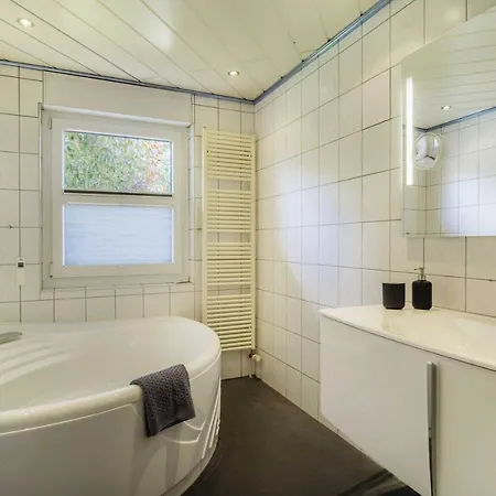 Apartment Fewola Wieda